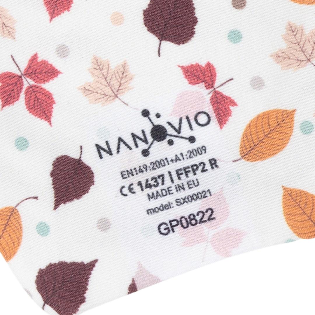 Nanovio FFP2 Maske wiederverwendbar I White Autumn Leaves I Nano Maske aus Europa