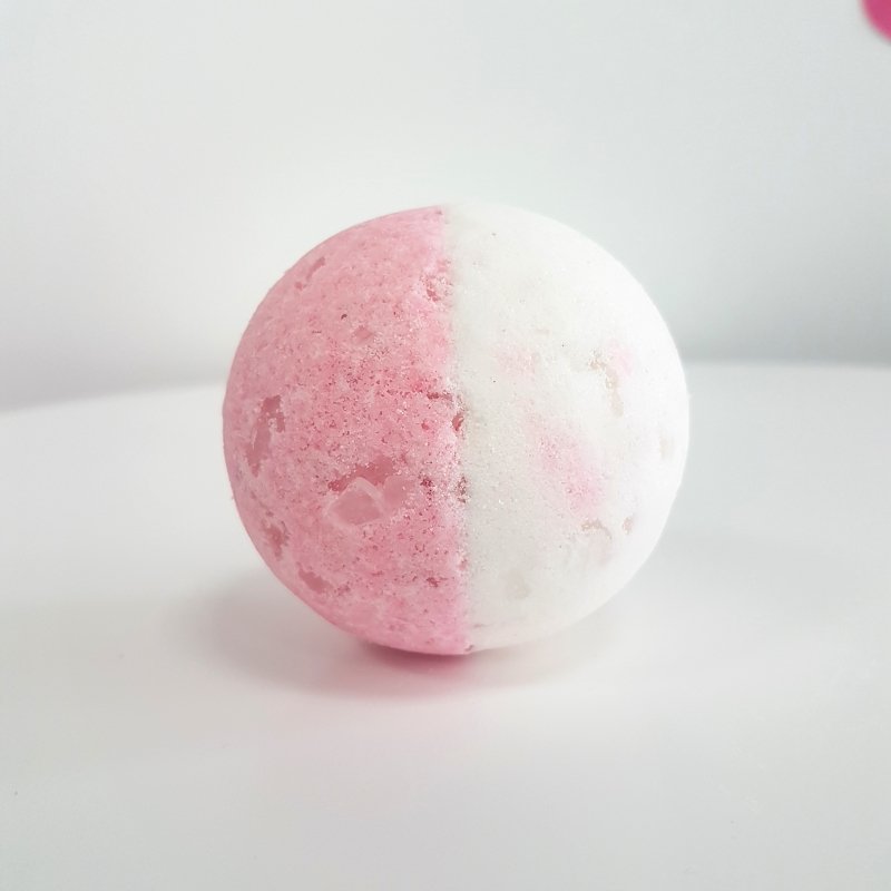 Fizzz Badekugel | Madame Marchand | Rosenduft